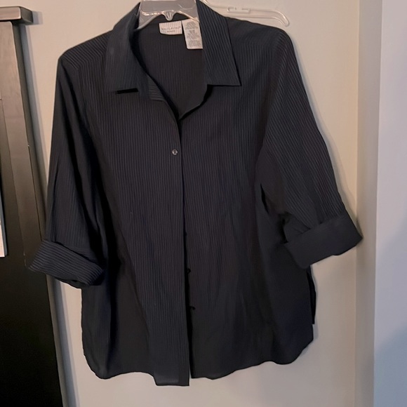 White Stag Women's Button Down - Picture 1 of 1